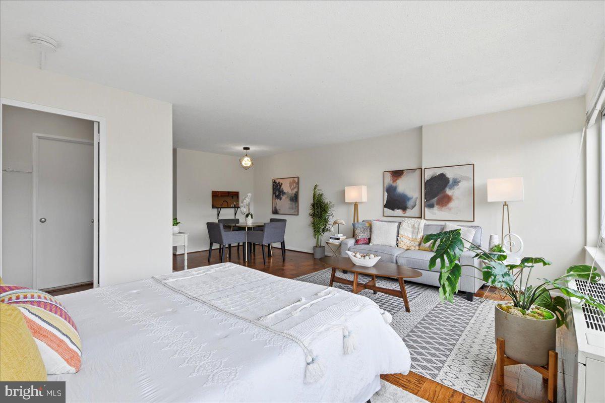 1330 New Hampshire Ave Nw #905 Property Photo 10