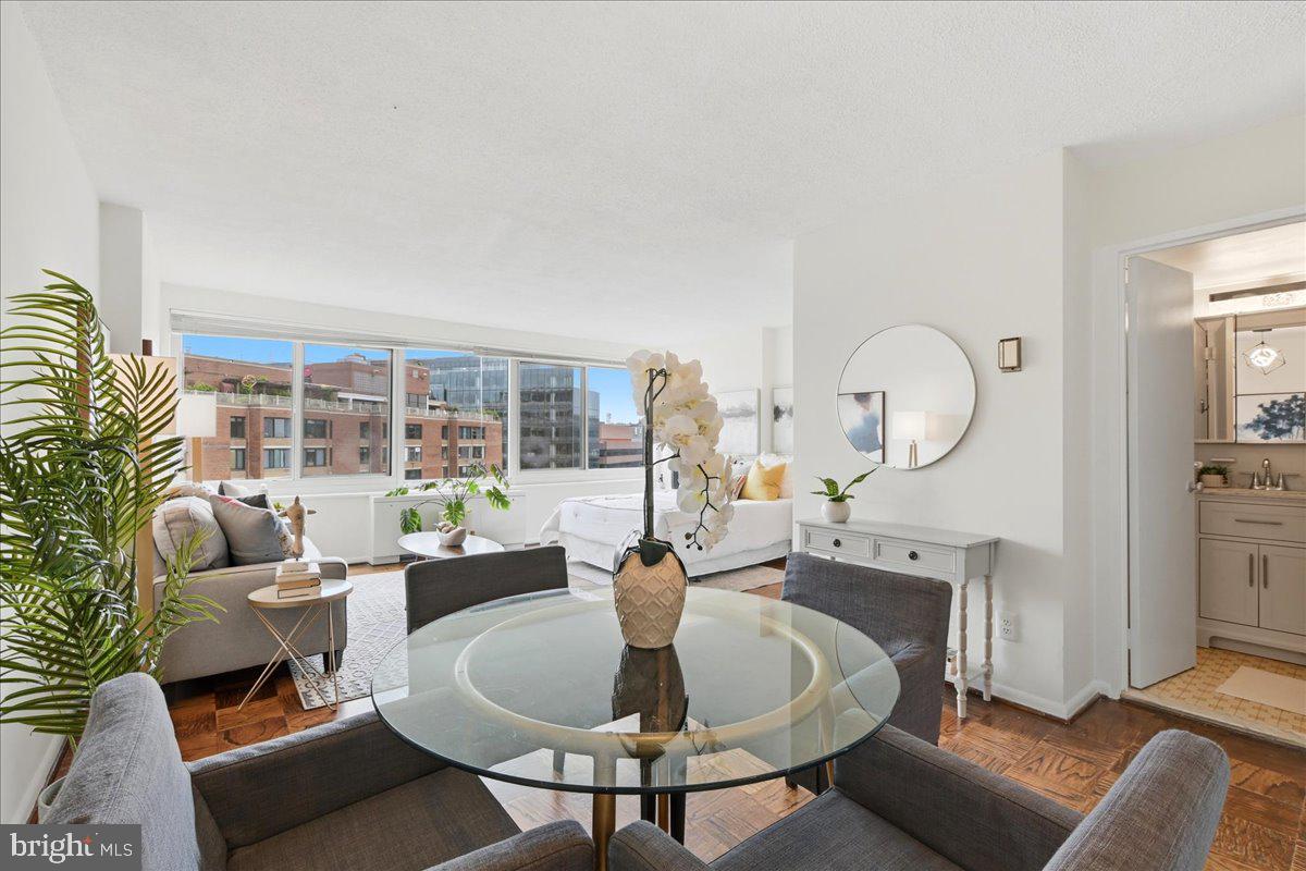 1330 New Hampshire Ave Nw #905 Property Photo 11