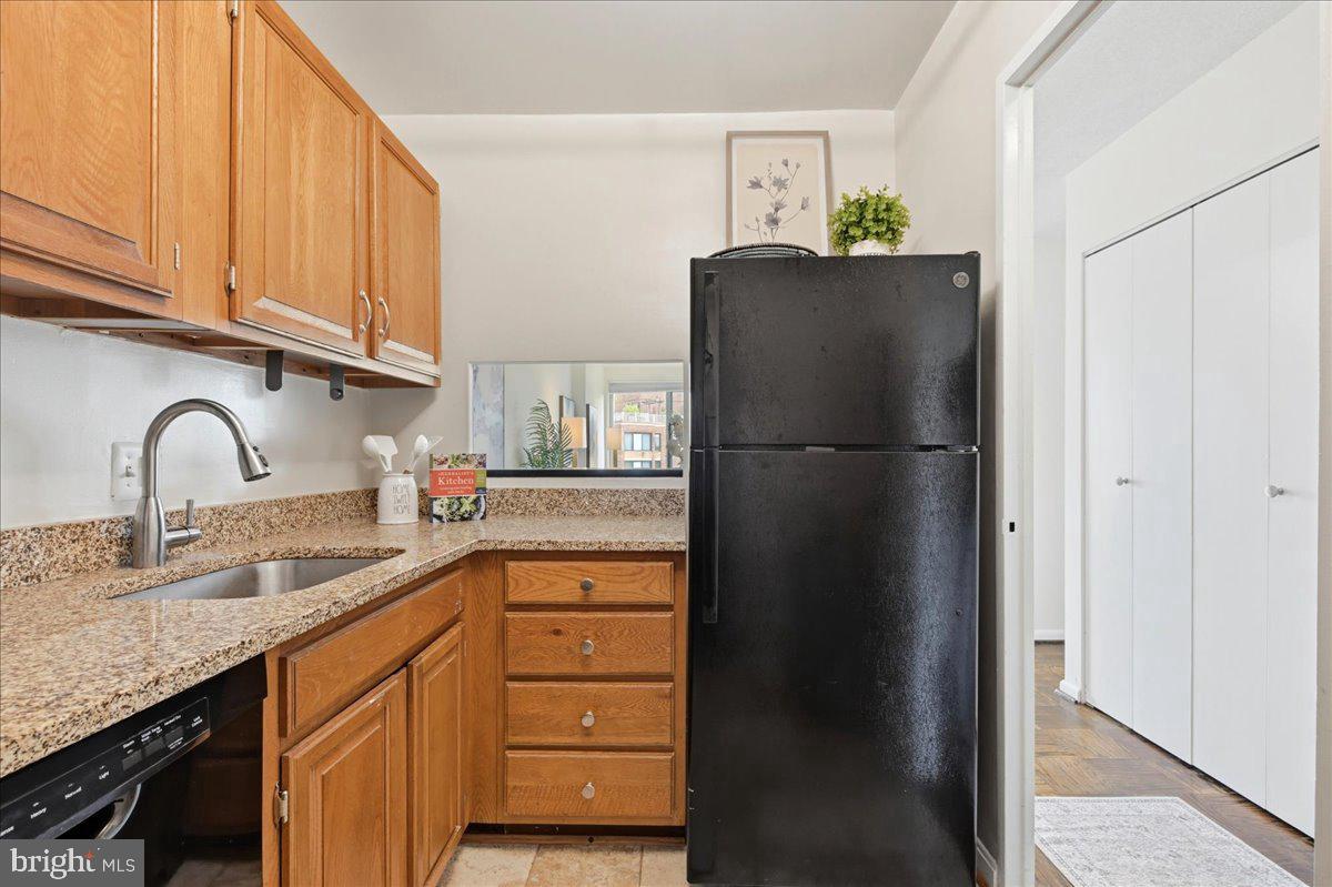 1330 New Hampshire Ave Nw #905 Property Photo 16
