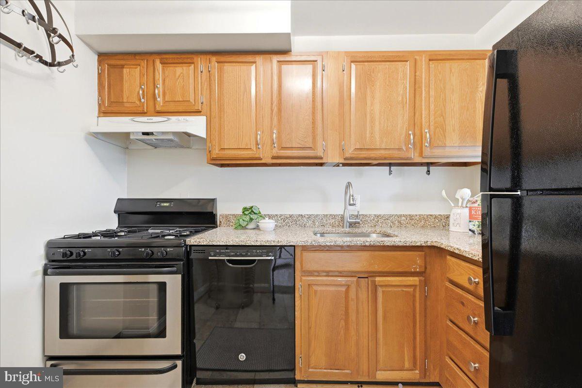 1330 New Hampshire Ave Nw #905 Property Photo 17