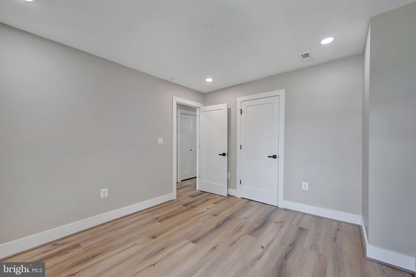 217 Jefferson St Nw Property Photo 47