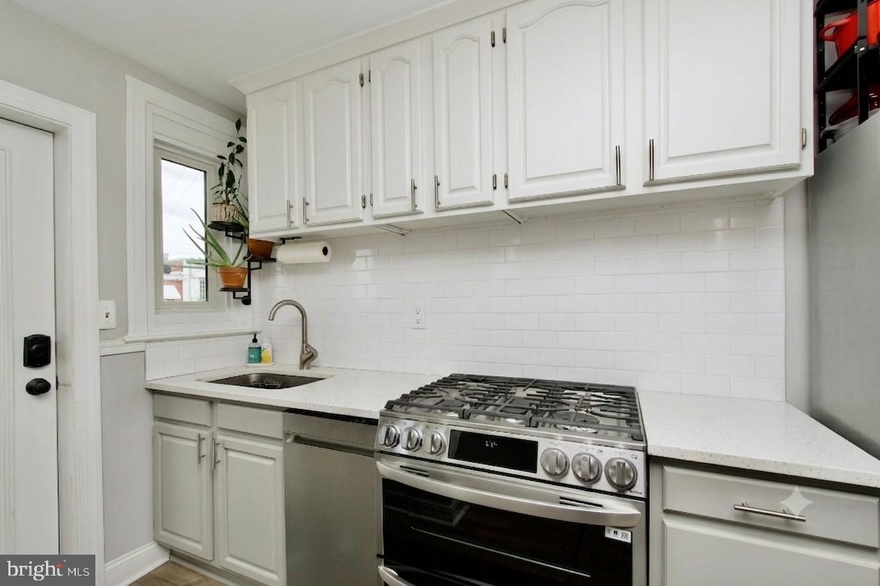 1702 Lang Pl Ne Property Photo 11