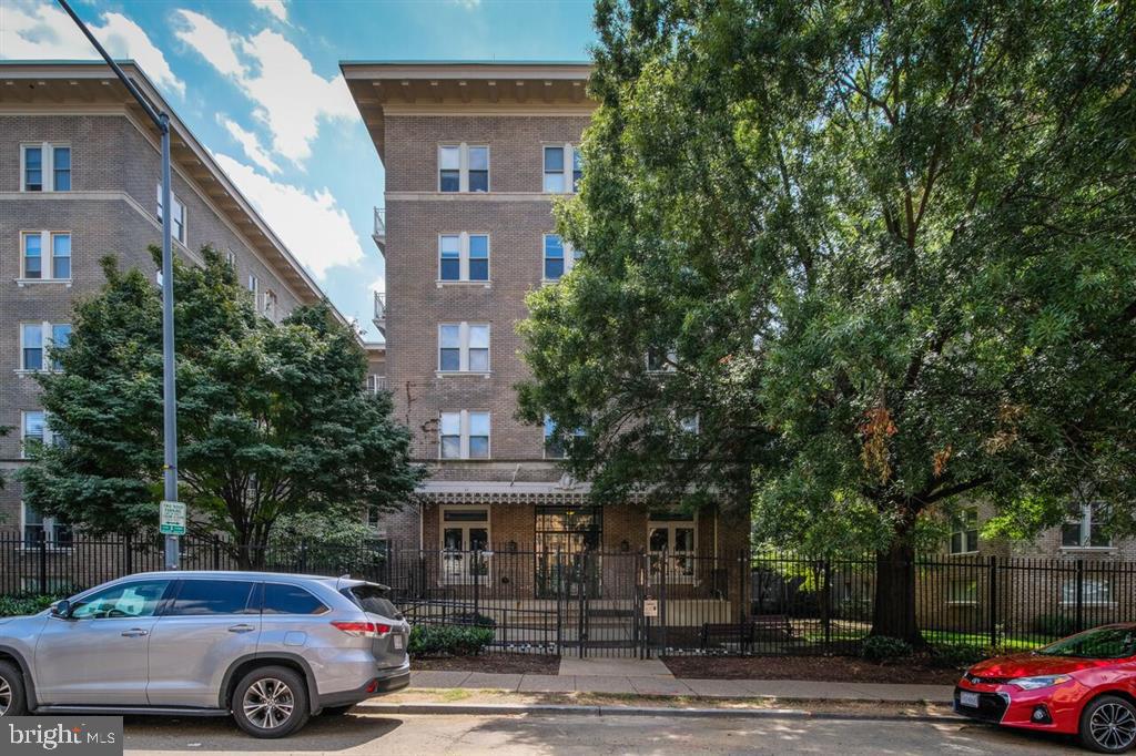 1308 CLIFTON ST NW #217 Property Photo 1