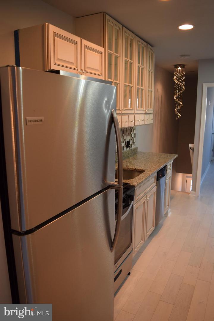 1705 Montello Ave Ne #a Property Photo 14