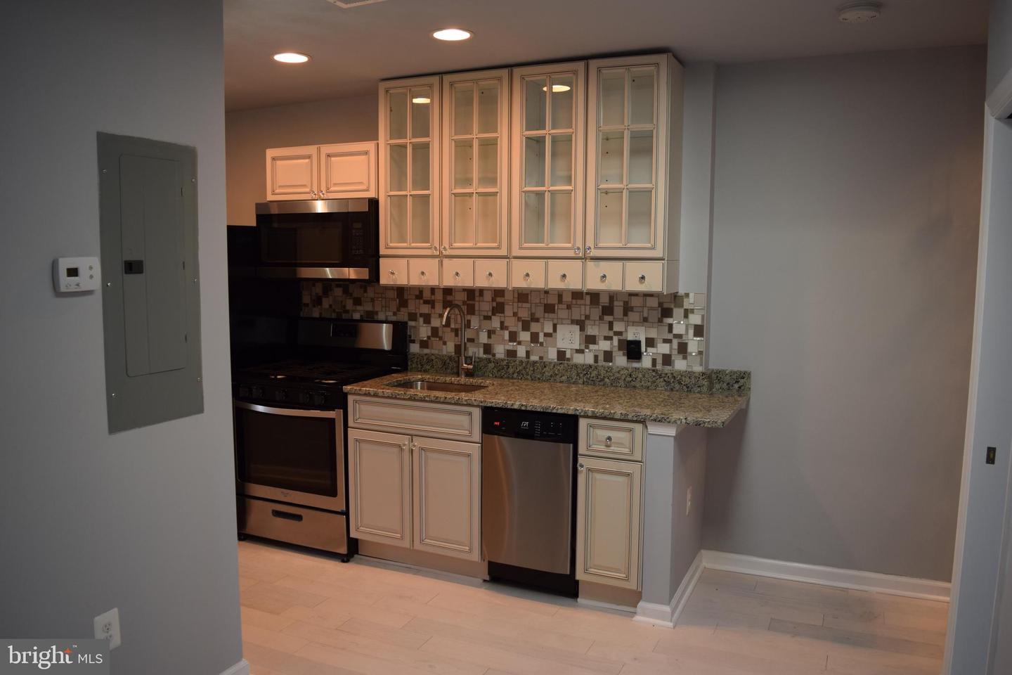 1705 Montello Ave Ne #a Property Photo 17