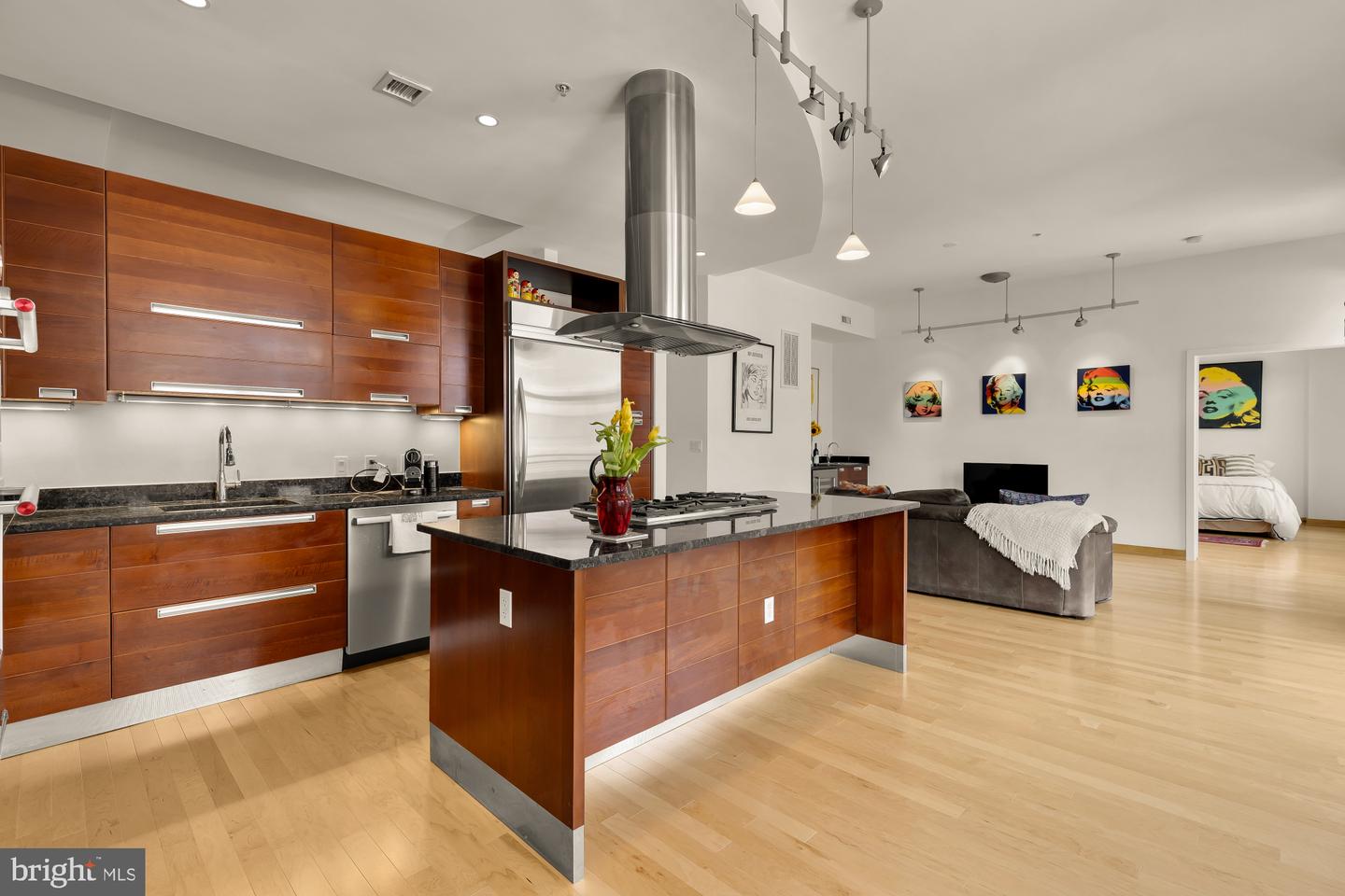 1413 P St Nw #404 Property Photo 1