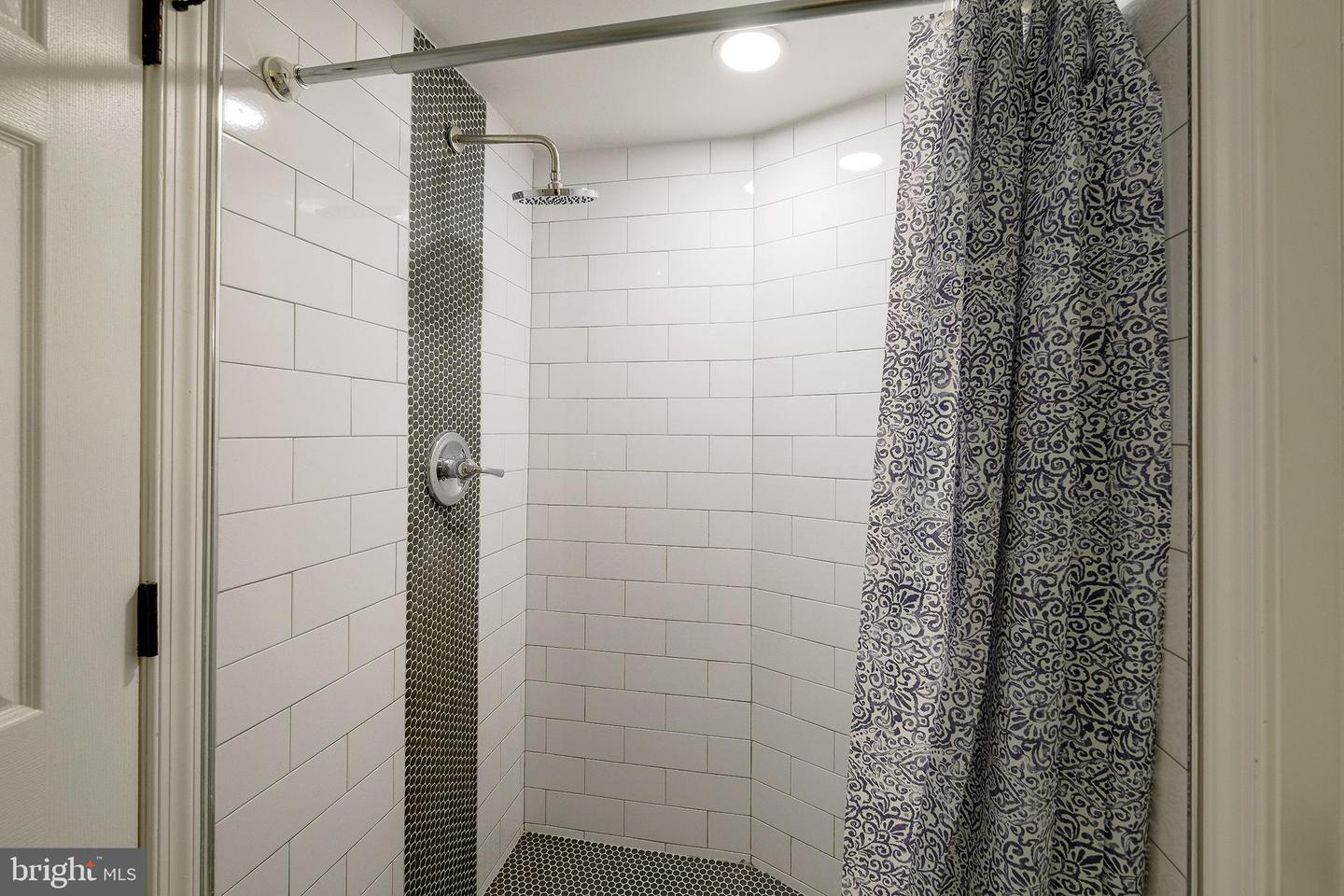 1932 3rd St Ne #102 Property Photo 26