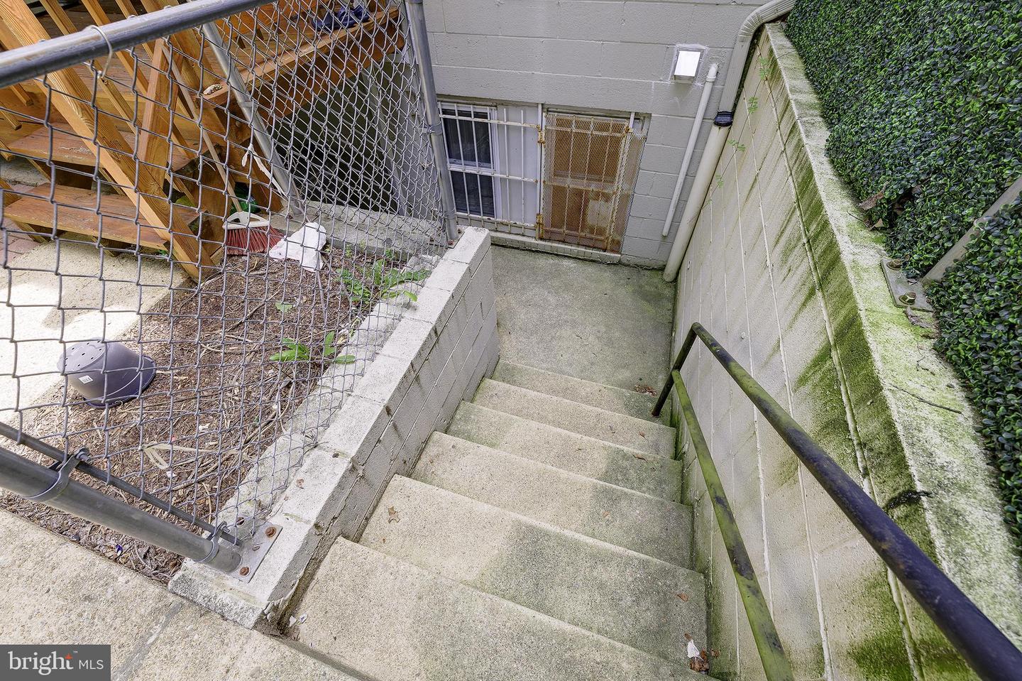 1932 3rd St Ne #102 Property Photo 45