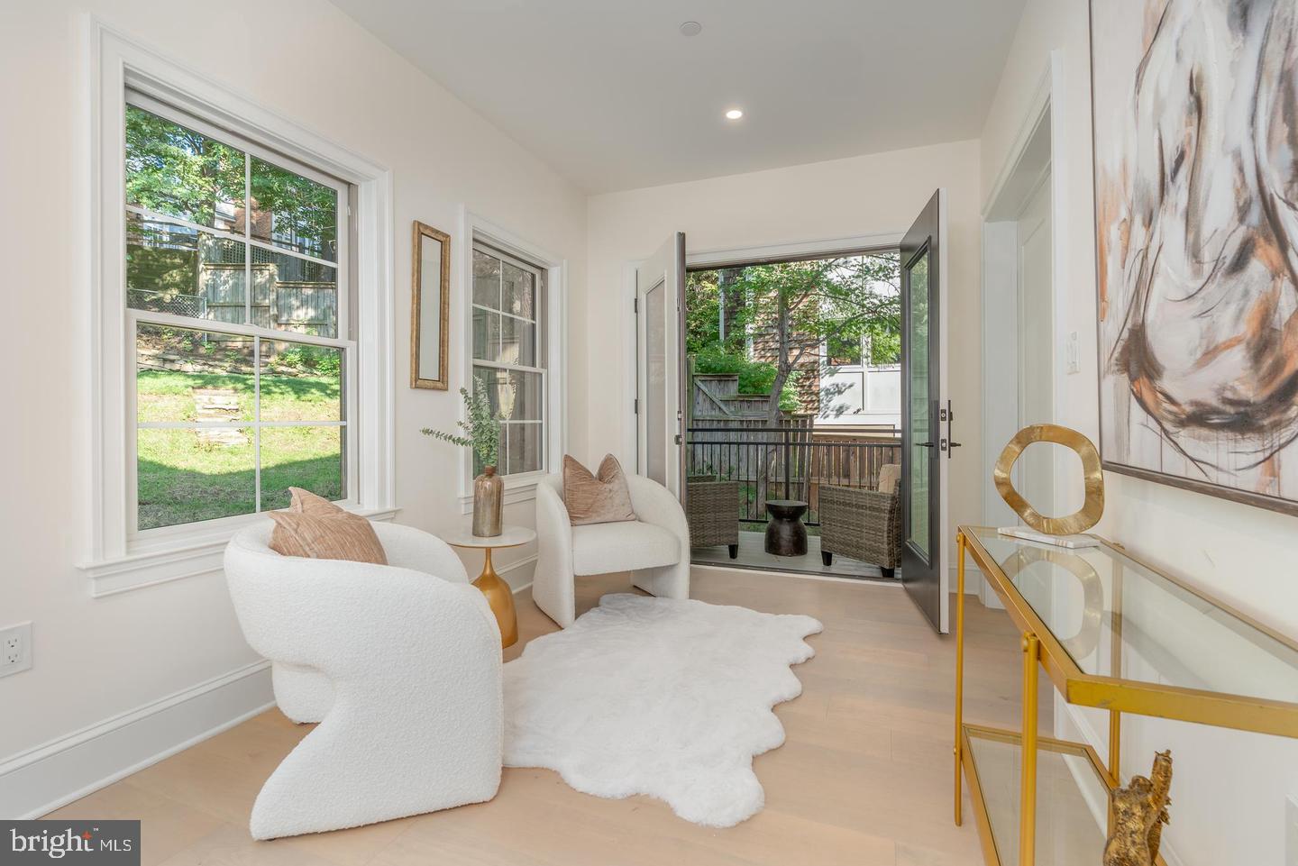 5631 Macarthur Blvd Nw Property Photo 16