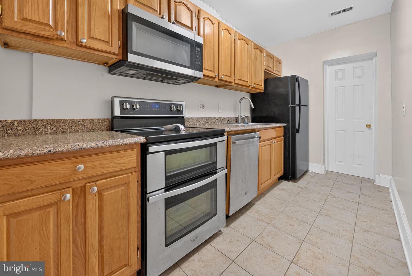 1720 Capitol Ave Ne #2 Property Photo 6