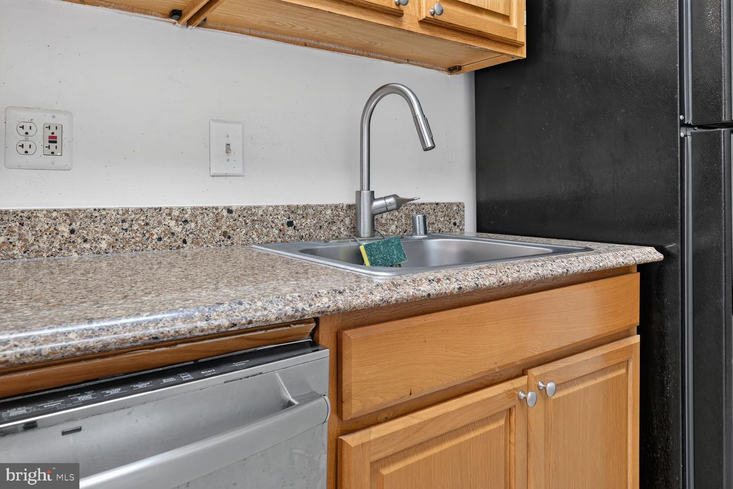 1720 Capitol Ave Ne #2 Property Photo 7