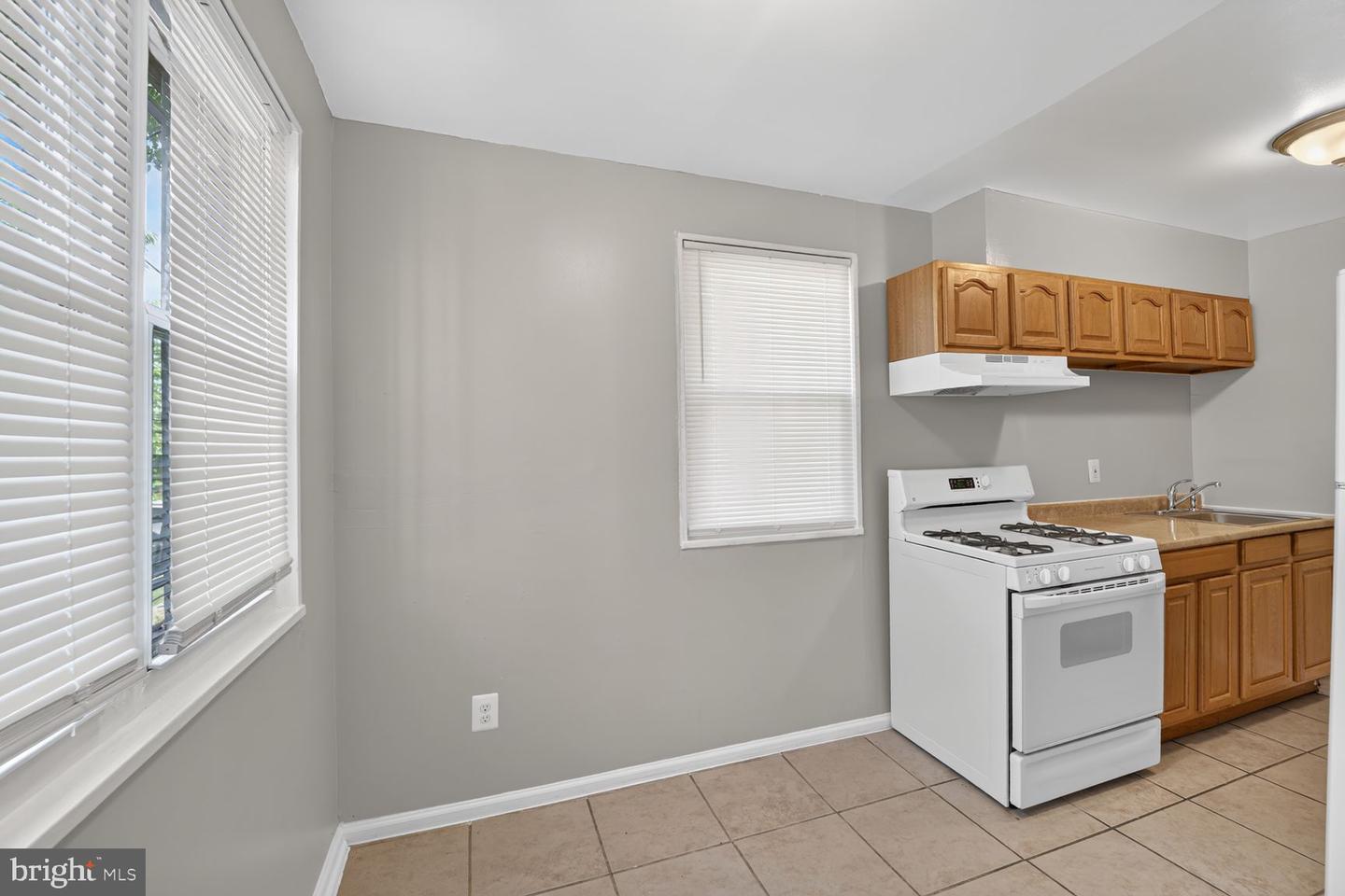 4737 South Capitol Ter Sw Property Photo 9