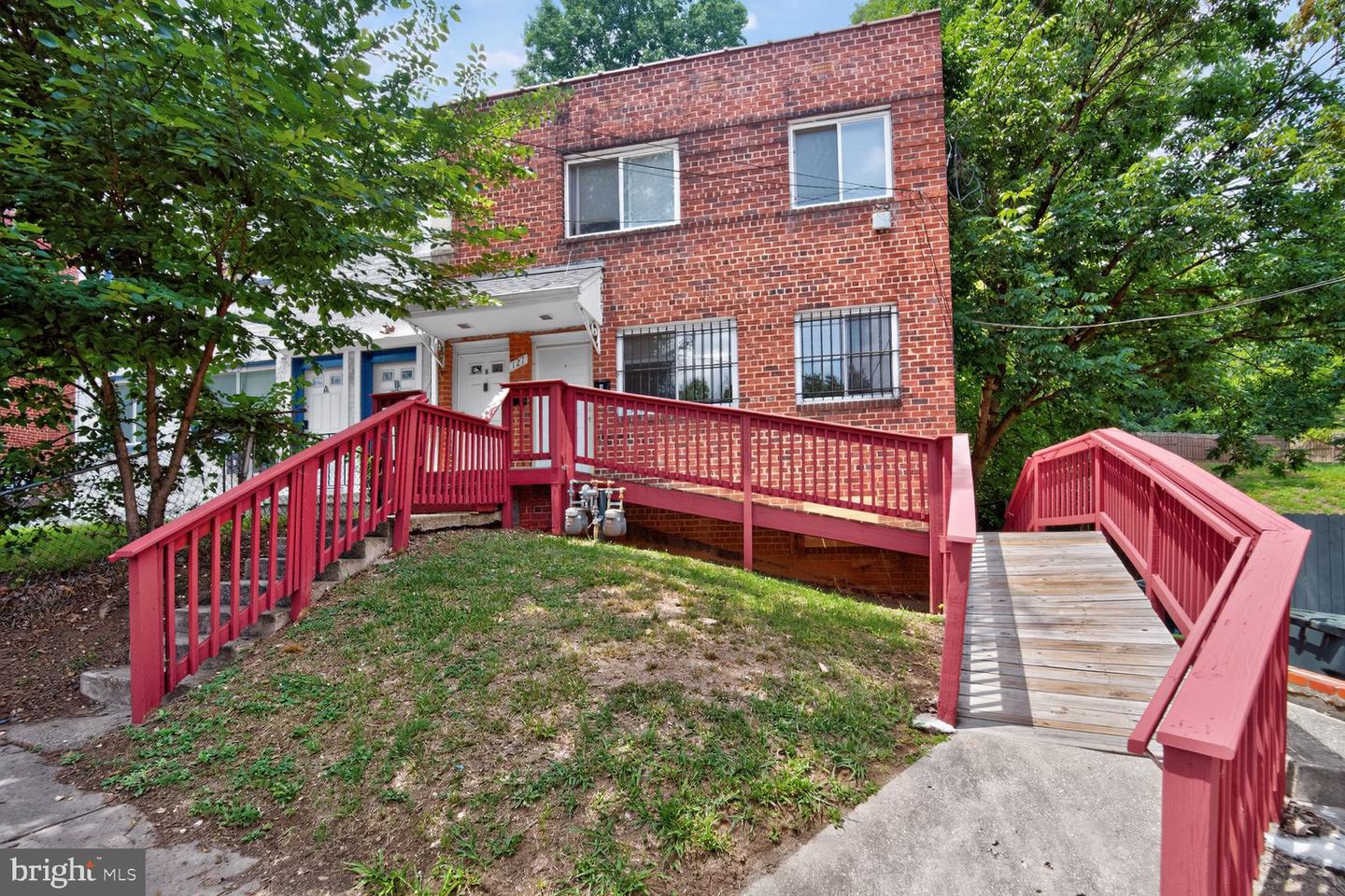 127 JOLIET ST SW Property Photo 1