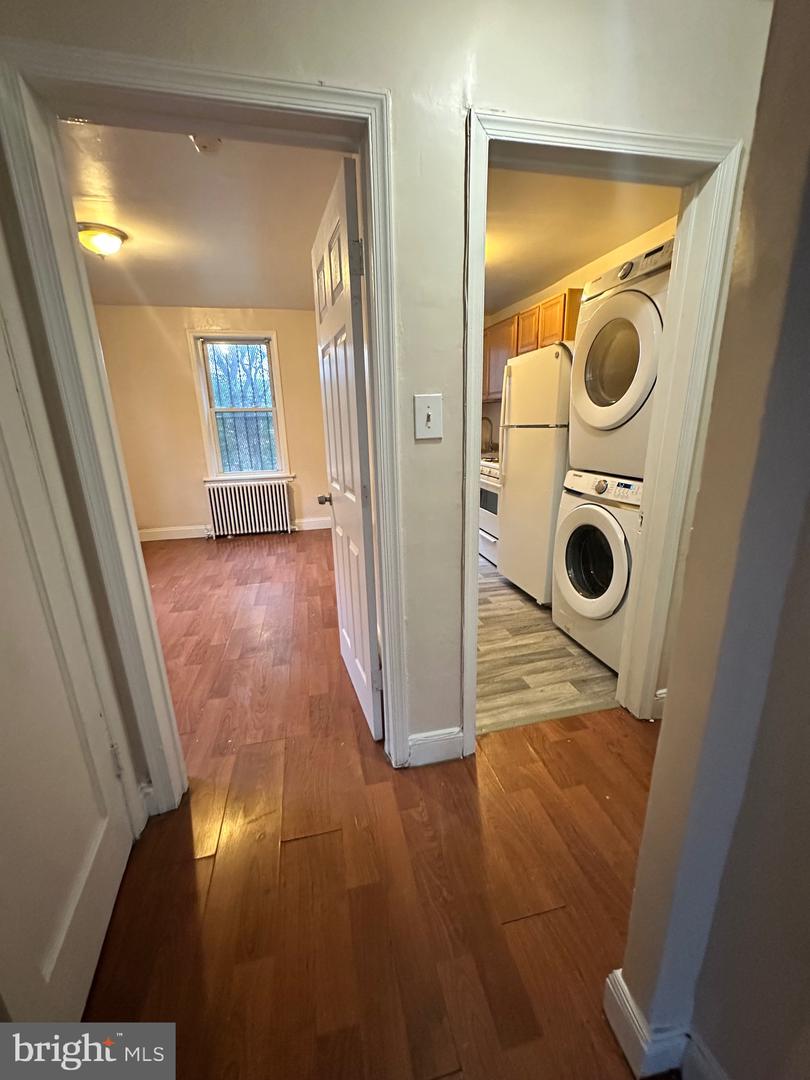 38 GALVESTON PL SW #A Property Photo 1