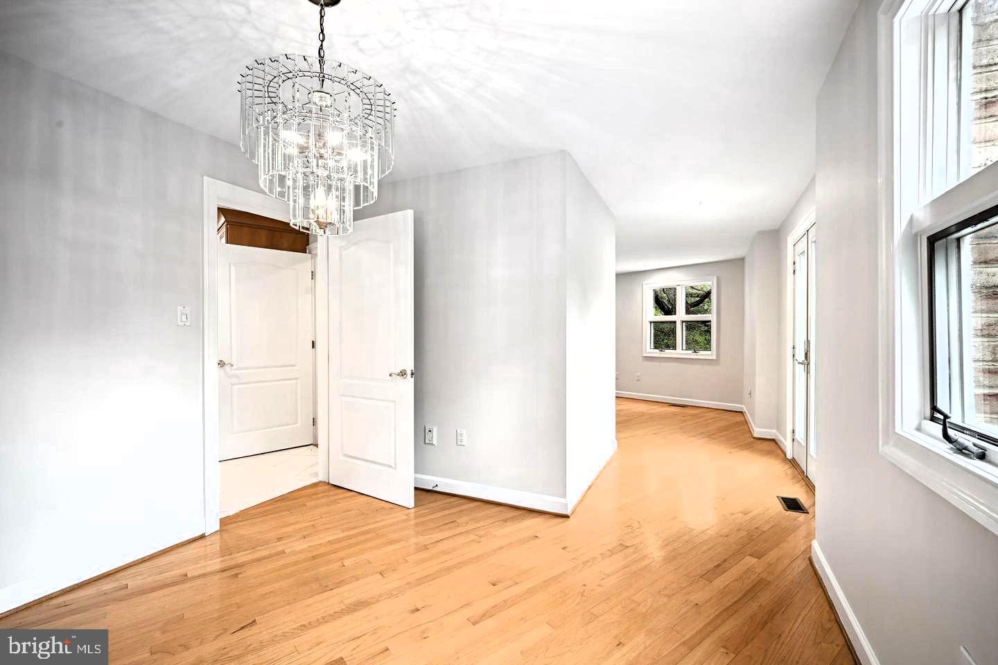 5330 Connecticut Ave Nw Property Photo 12