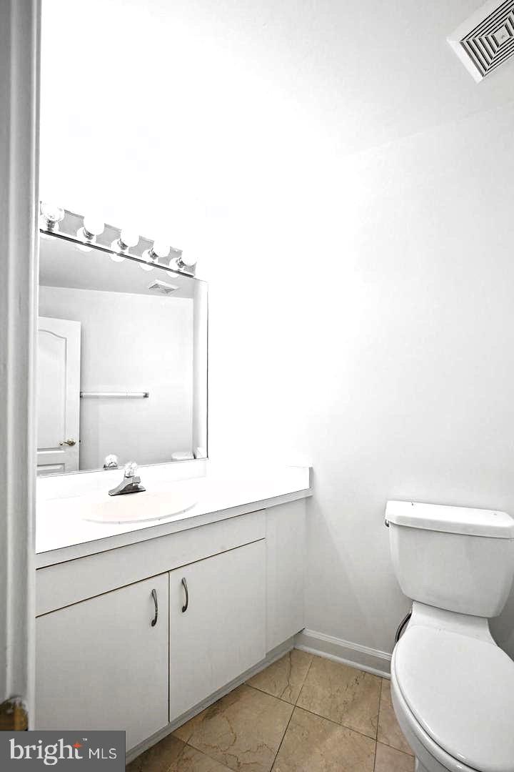 5330 Connecticut Ave Nw Property Photo 18