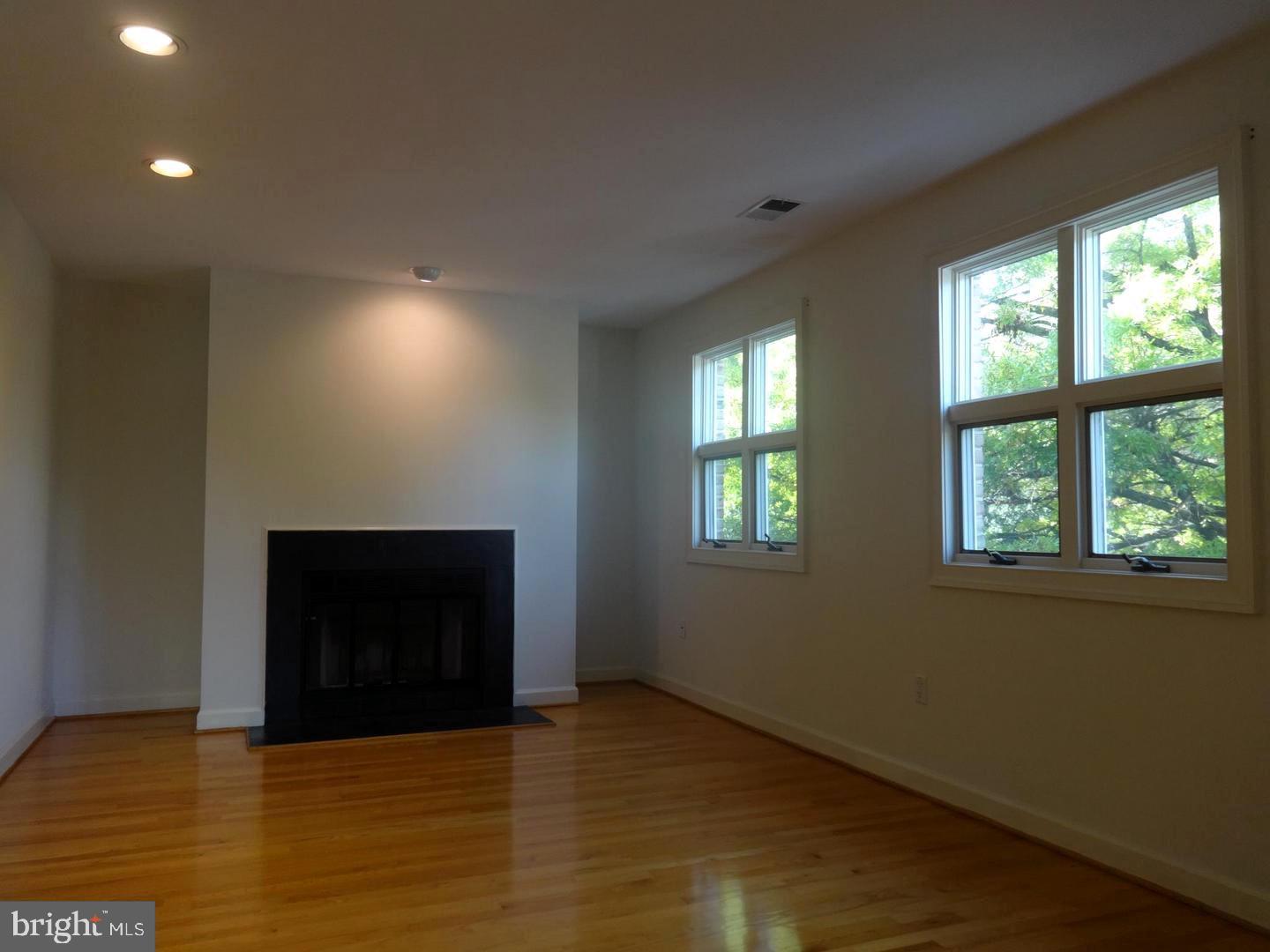 5330 Connecticut Ave Nw Property Photo 20