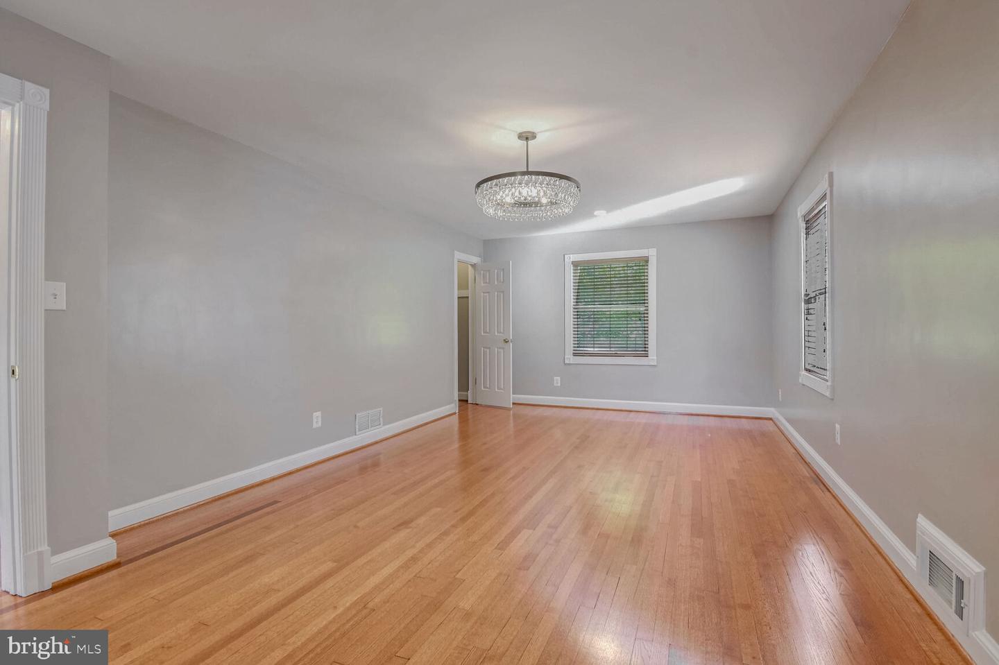 8112 Eastern Ave Nw Property Photo 13