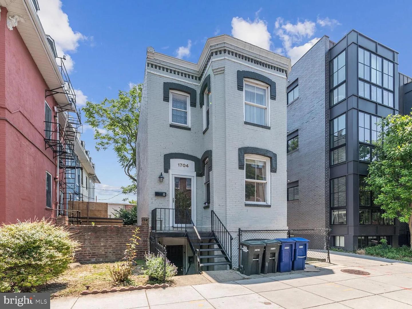 1704 V ST NW #B Property Photo 1