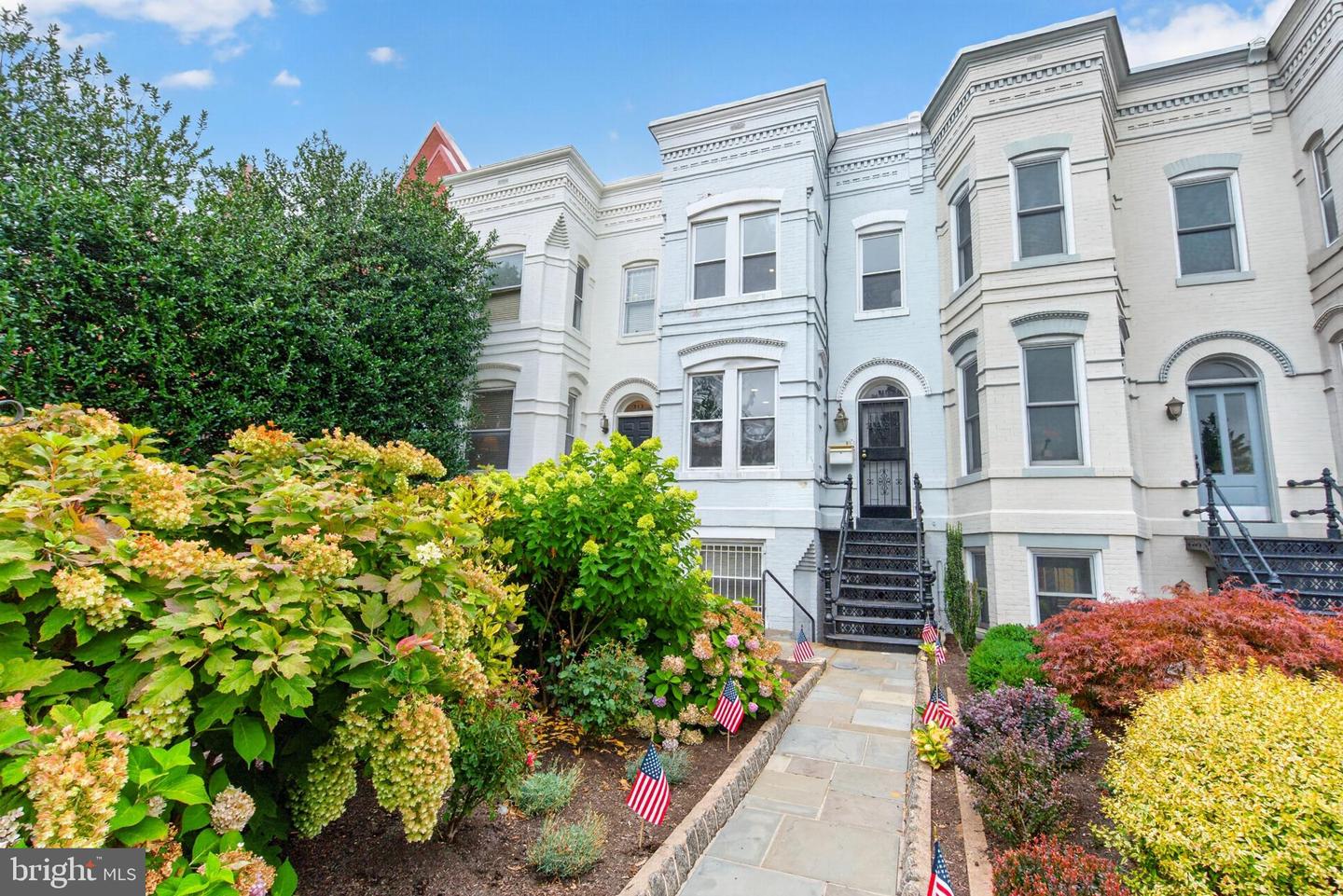 311 Massachusetts Ave Ne Property Photo 1