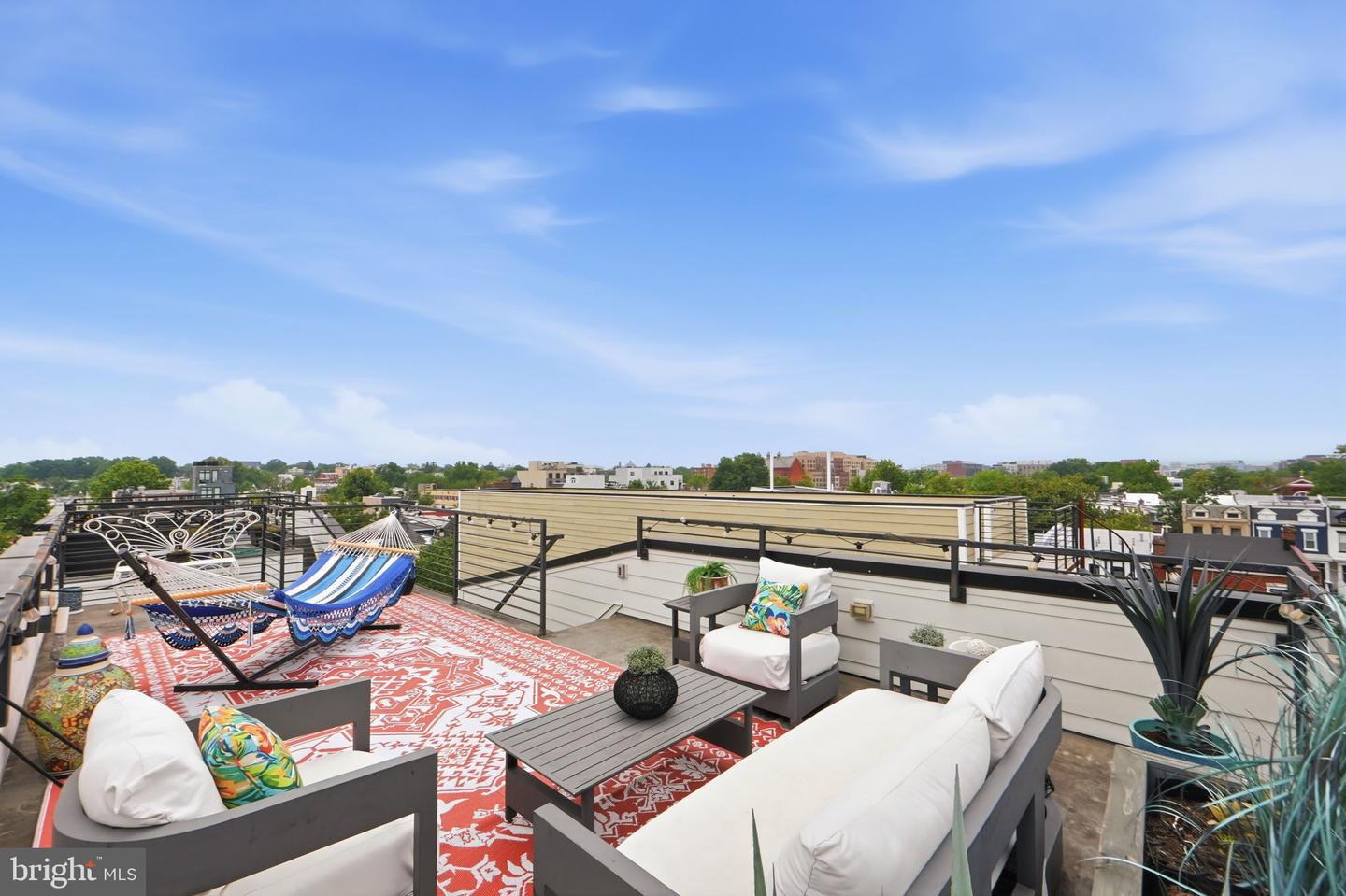1216 I St Ne #b Property Photo 10