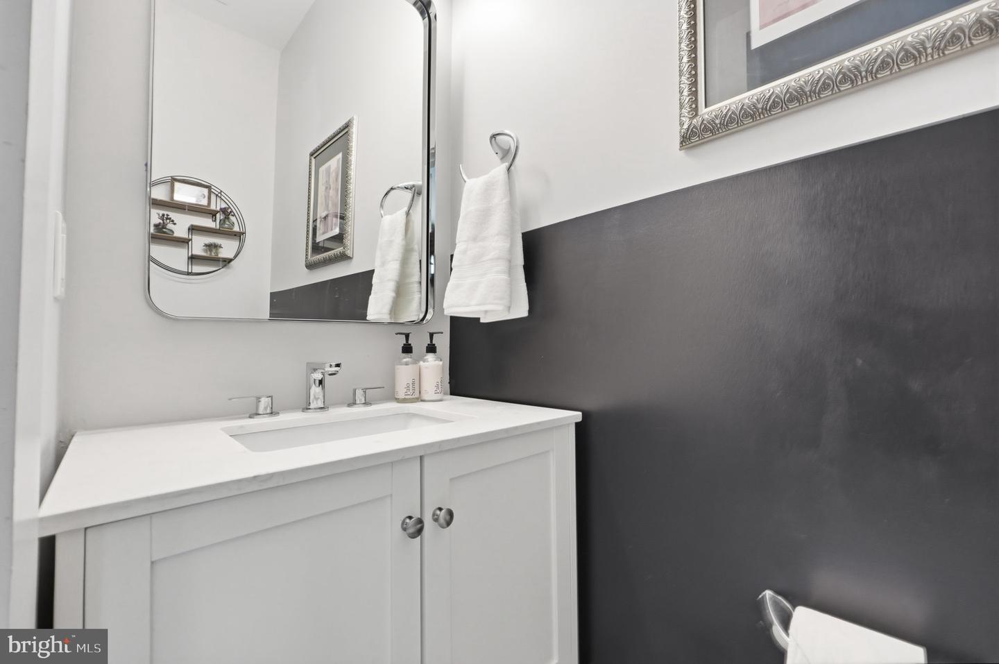 1216 I St Ne #b Property Photo 11