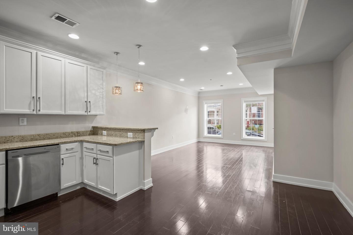 3223 Warder St Nw #2 Property Photo 7