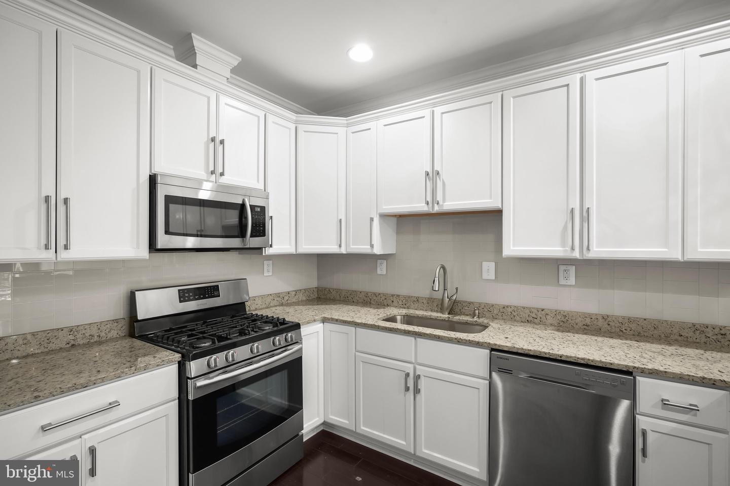 3223 Warder St Nw #2 Property Photo 9
