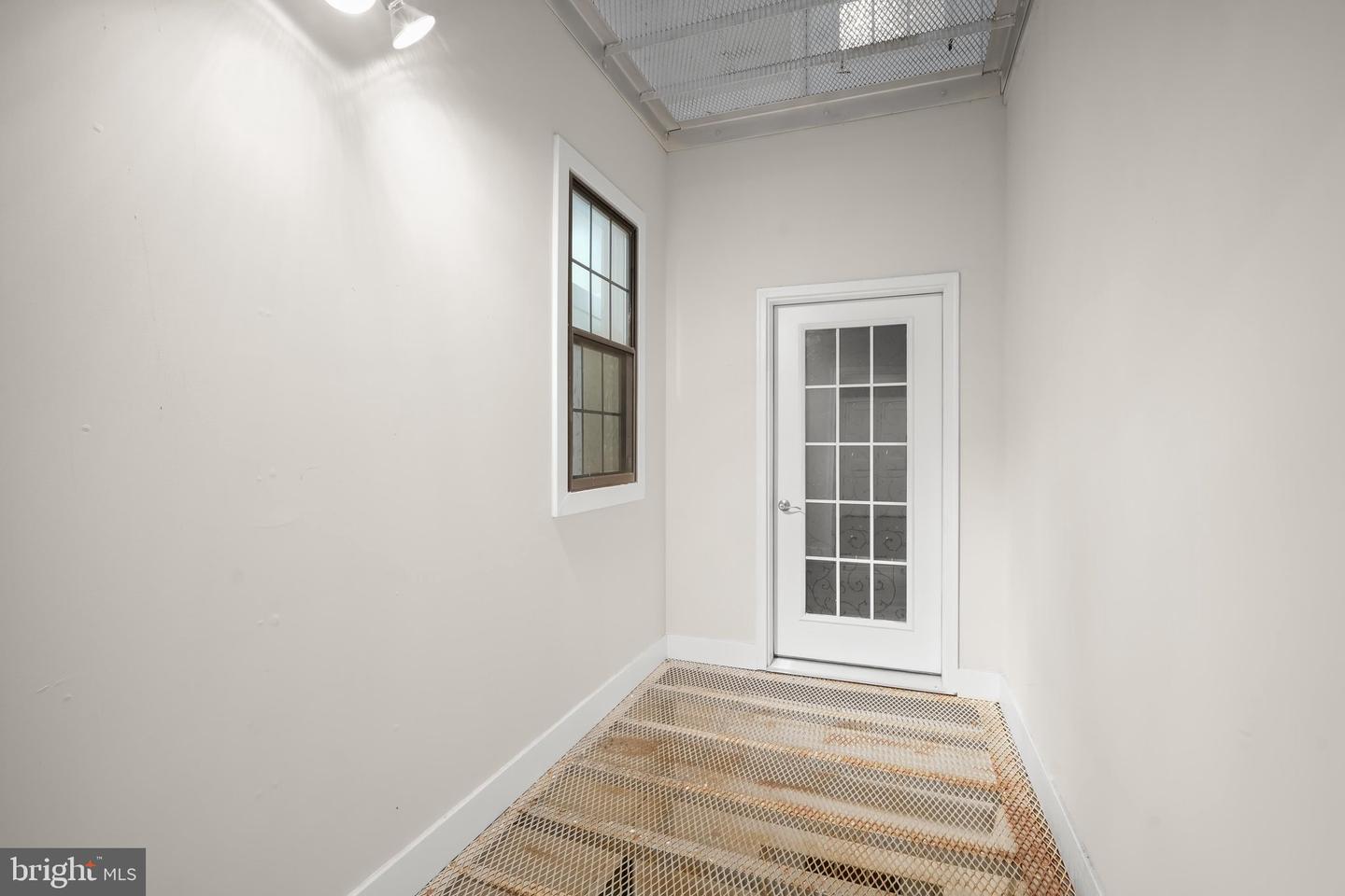 3223 Warder St Nw #2 Property Photo 16