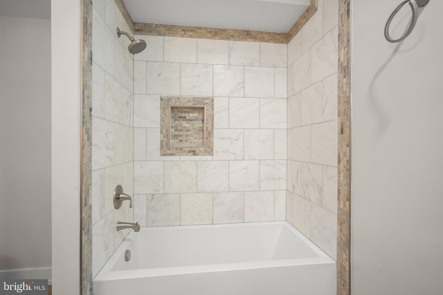 3223 Warder St Nw #2 Property Photo 28