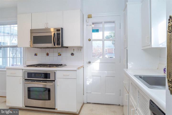 1667 Primrose Rd Nw Property Photo 8