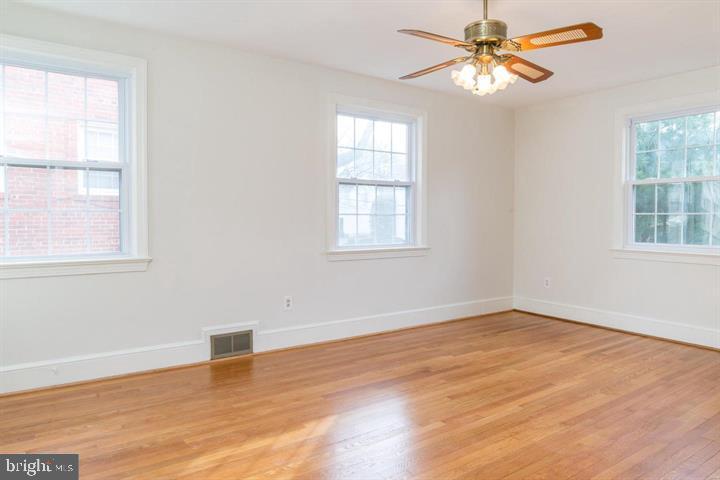 1667 Primrose Rd Nw Property Photo 12