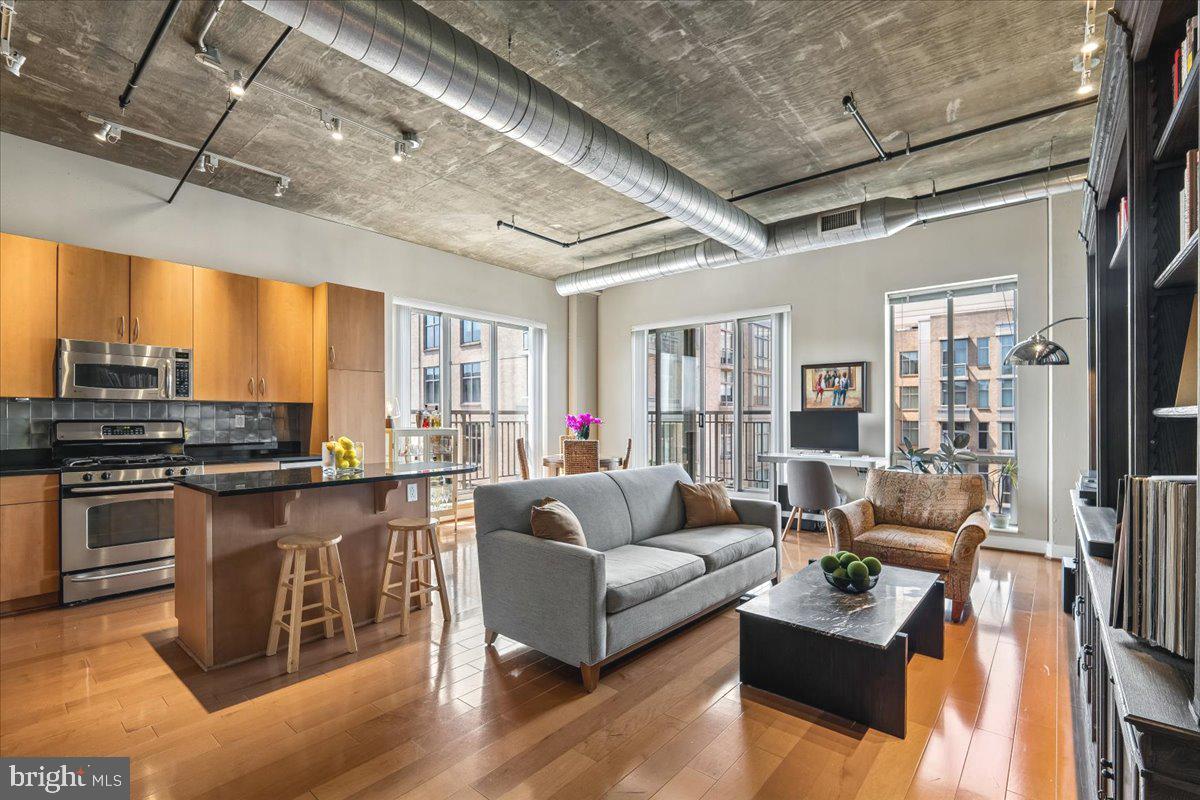 301 Massachusetts Ave Nw #1104 Property Photo 1