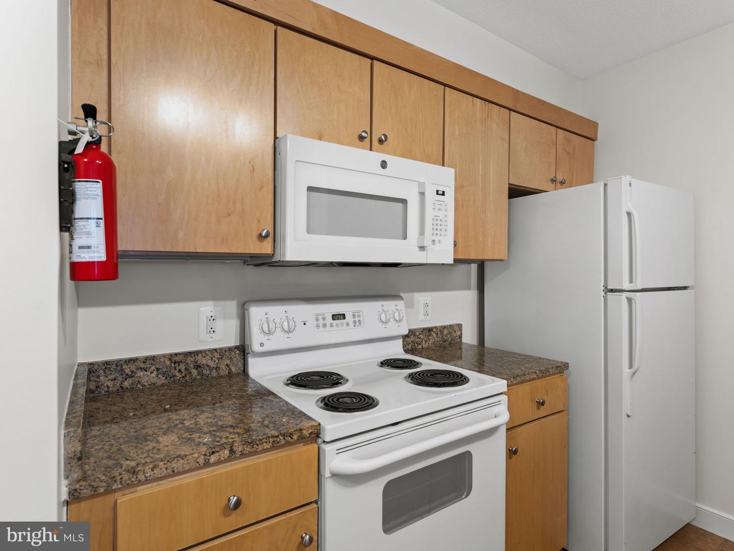 616 E E St Nw #407 Property Photo 8