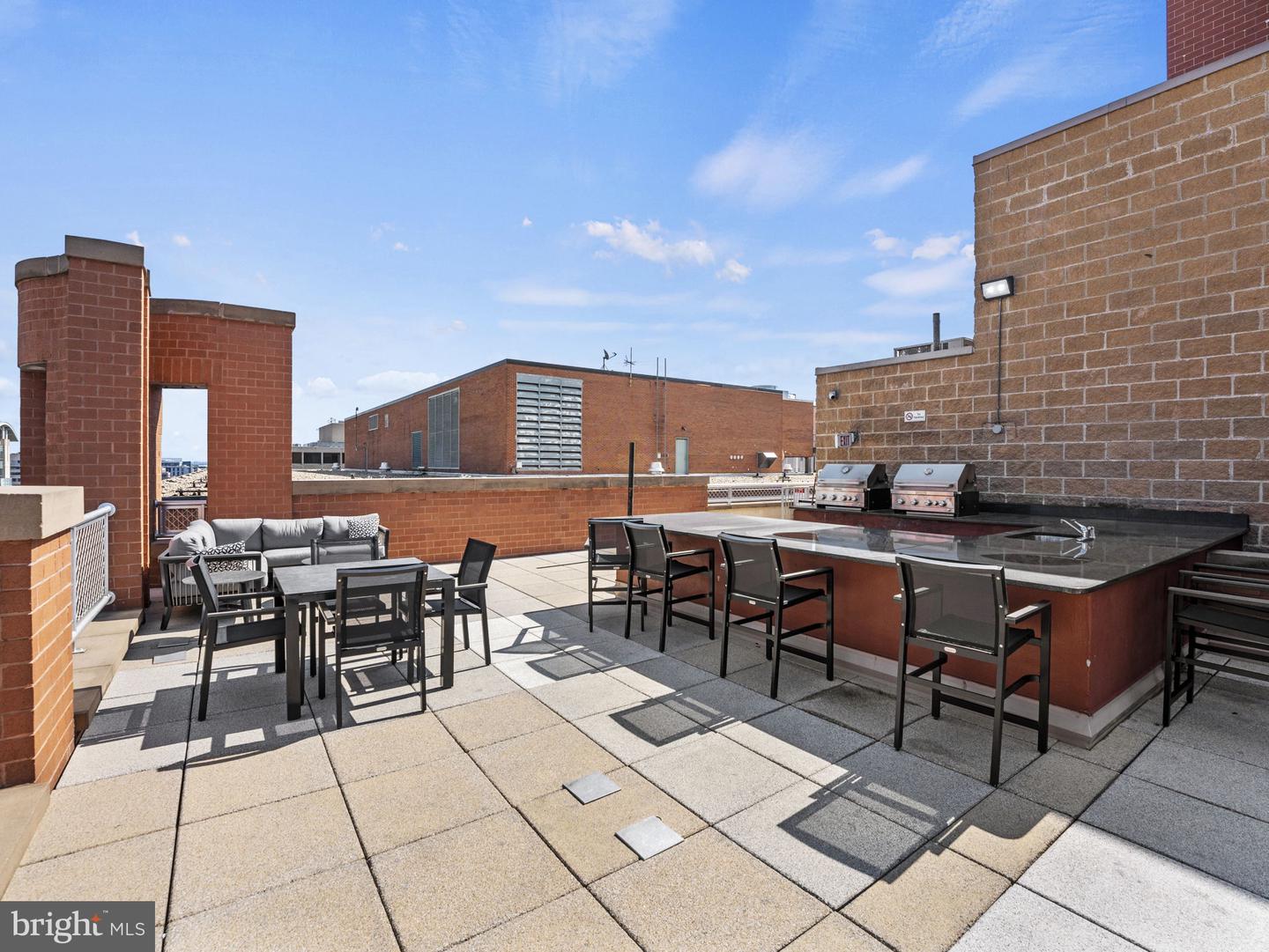 616 E E St Nw #407 Property Photo 45