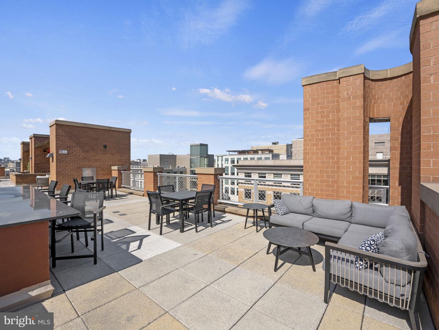 616 E E St Nw #407 Property Photo 46