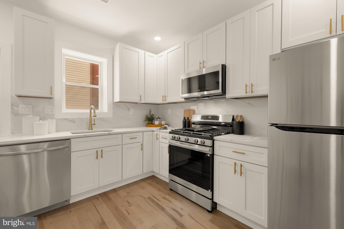344 Elm St Nw Property Photo 12