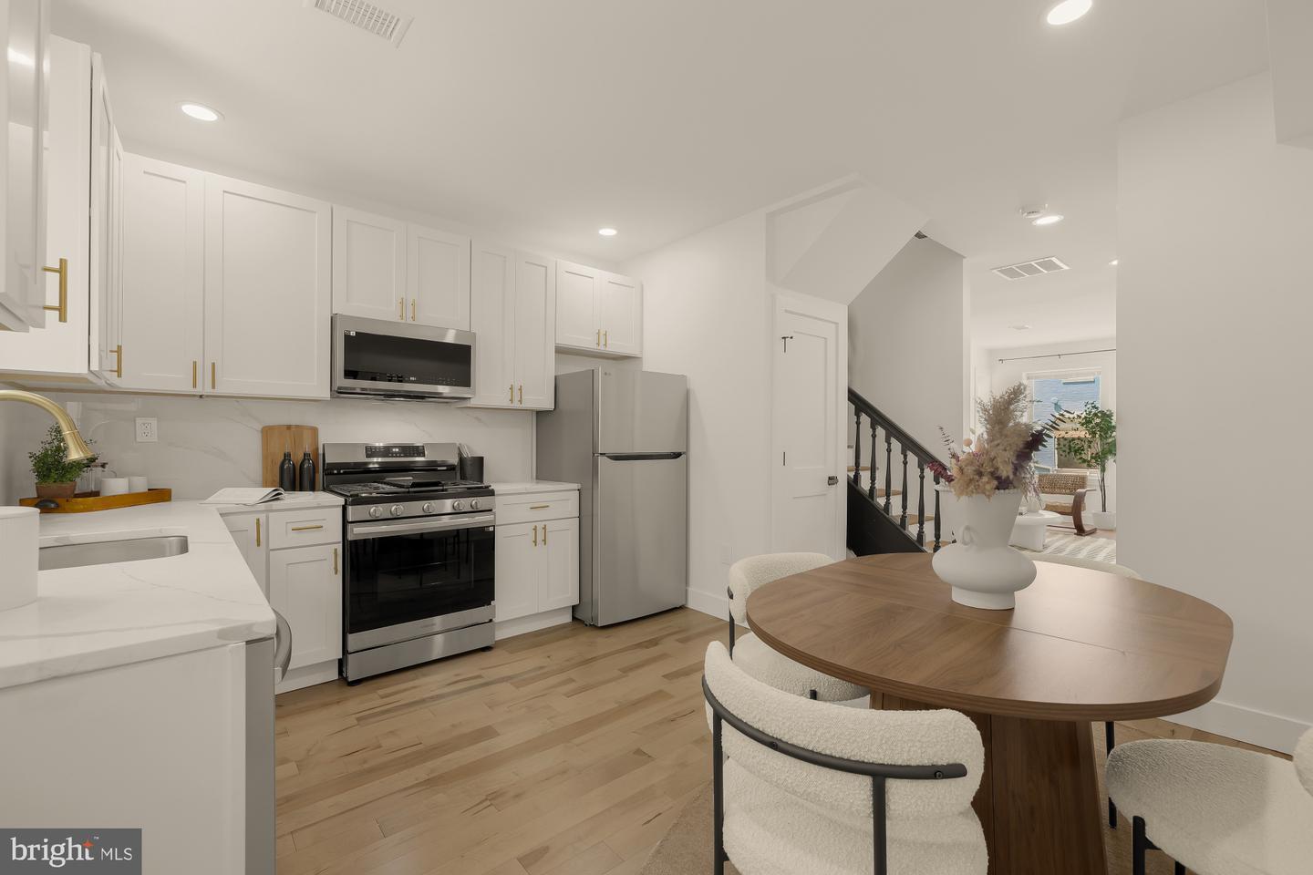 344 Elm St Nw Property Photo 14