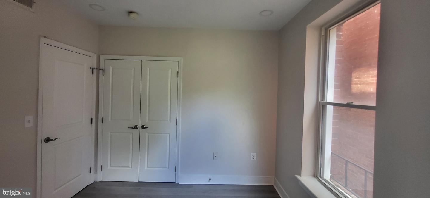 1108 Columbia Rd Nw #202 Property Photo 13
