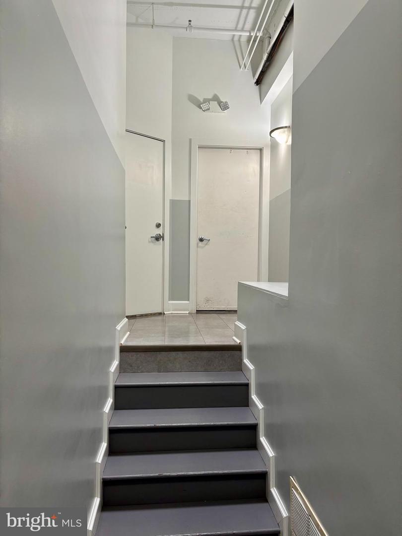 1327 14th St Nw #100 Property Photo 3