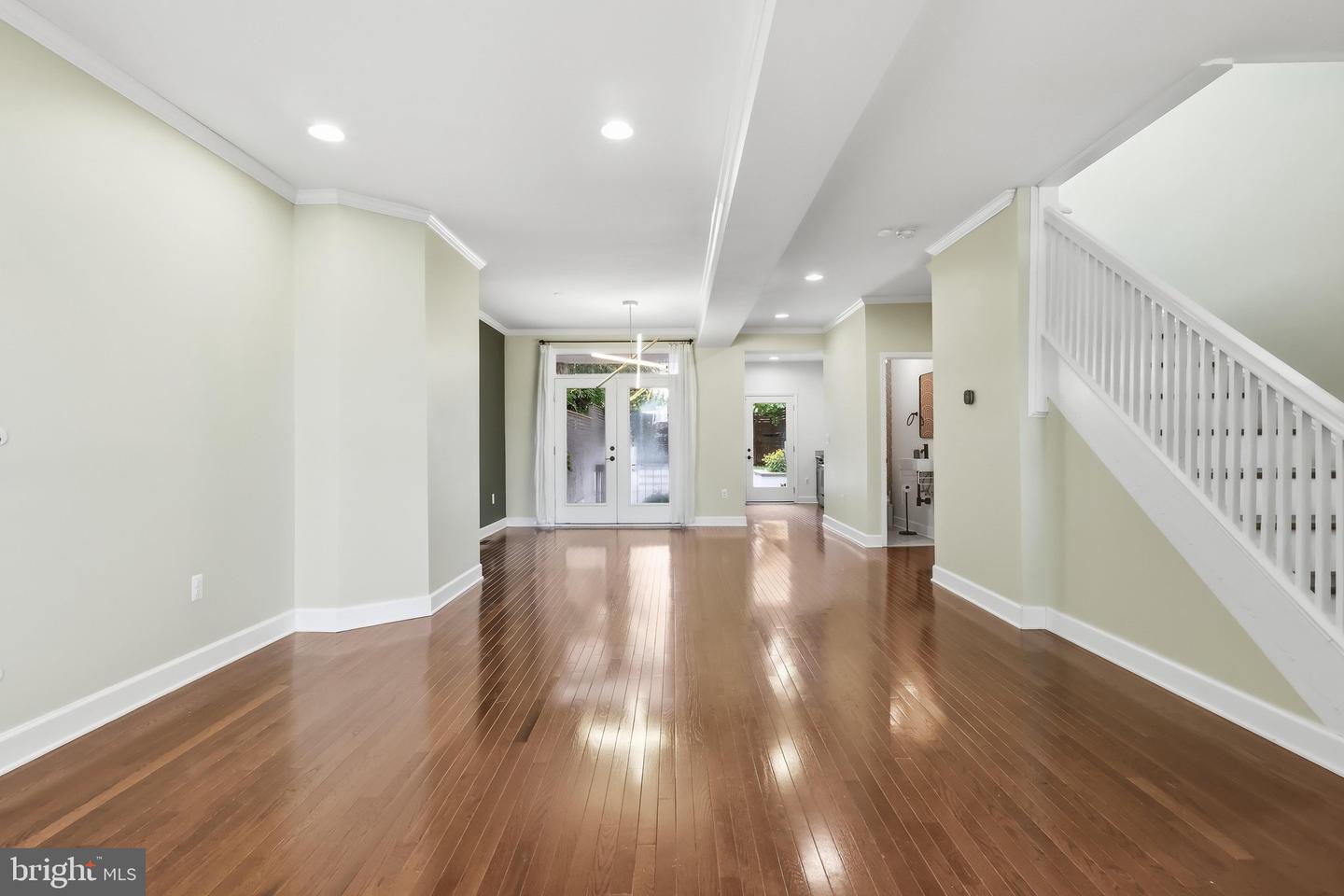 1710 3rd Ne Property Photo 7