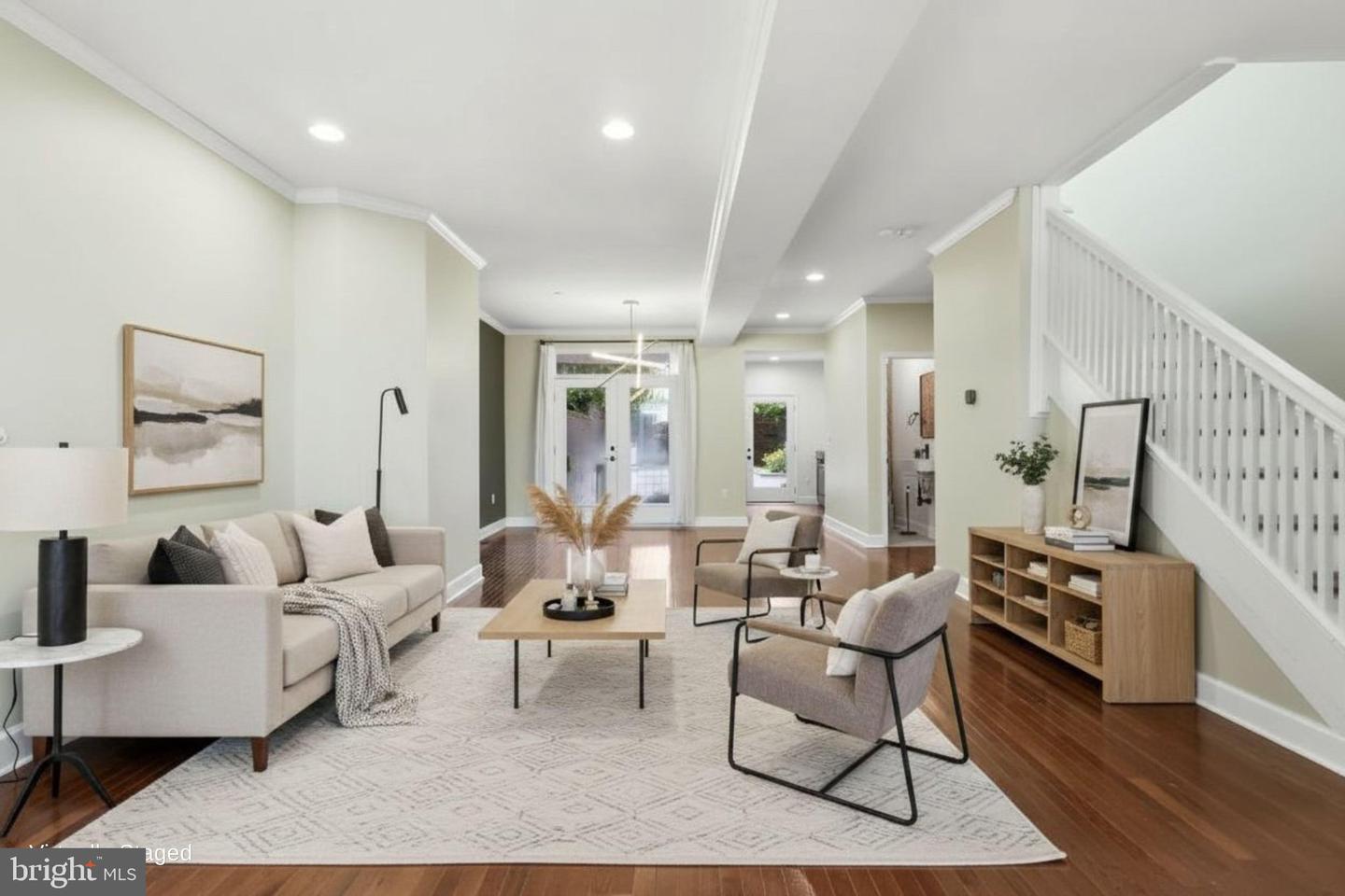 1710 3rd Ne Property Photo 8