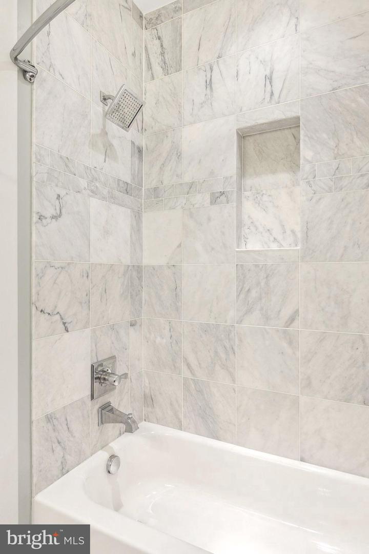145 Adams St Nw #1 Property Photo 12