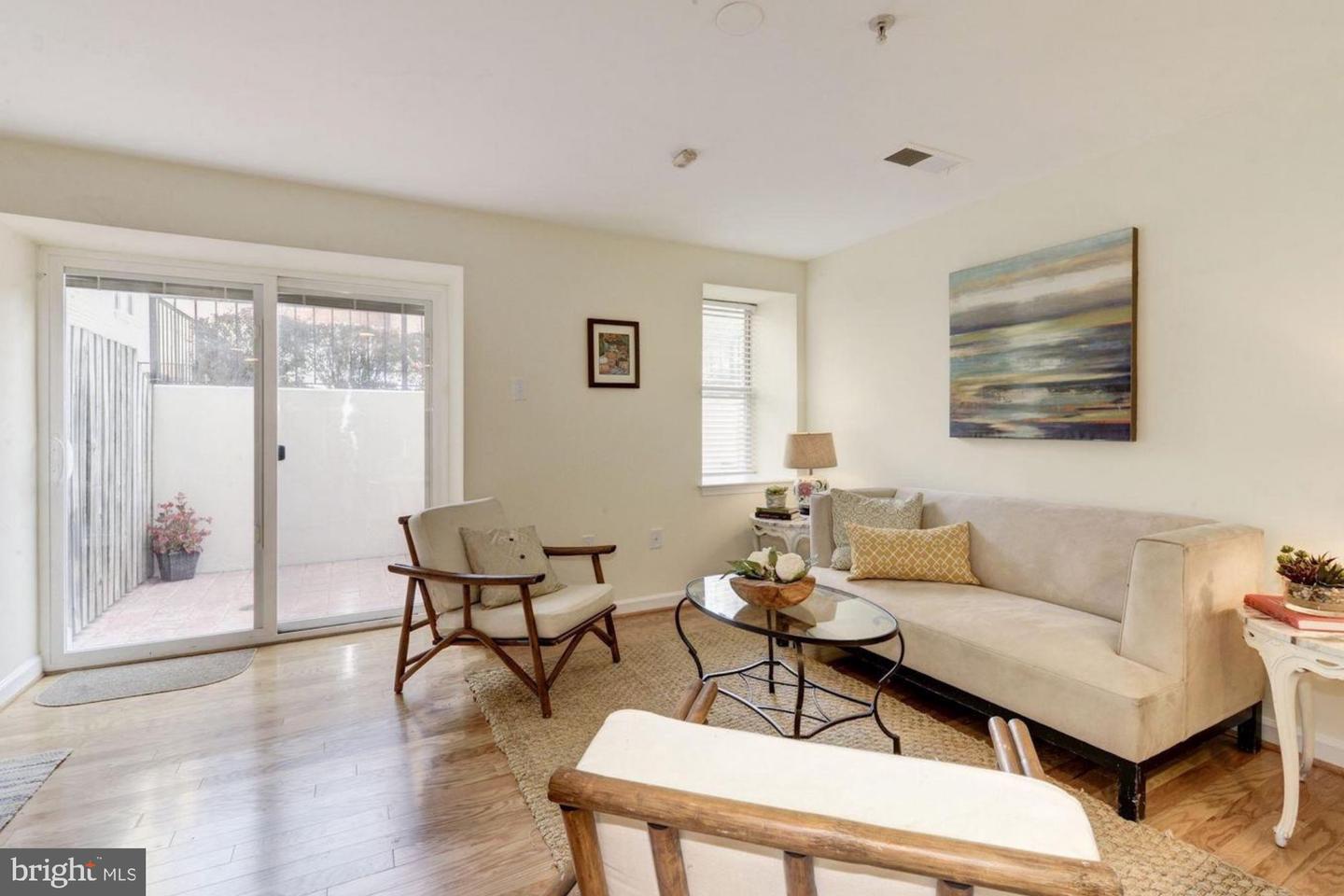 1619 R St Nw #ll1 Property Photo 2