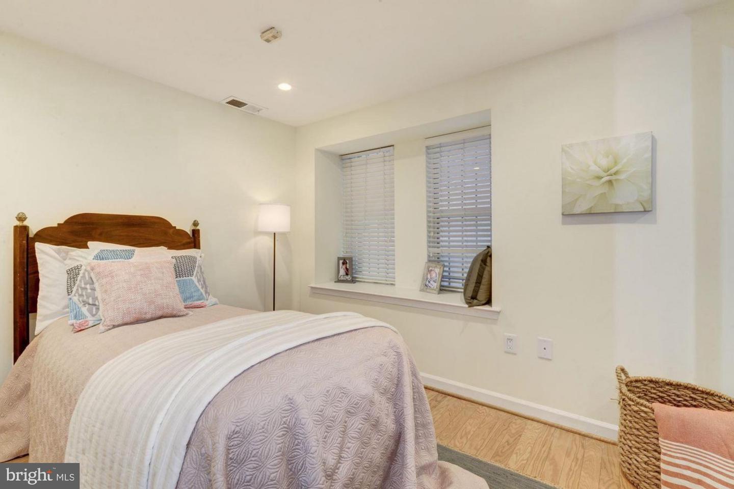 1619 R St Nw #ll1 Property Photo 13