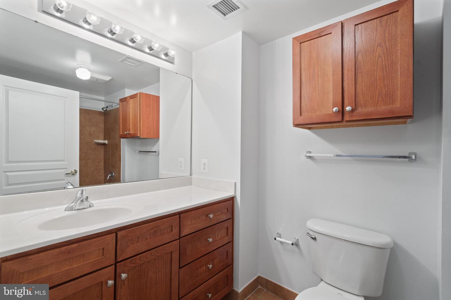 631 D St Nw #245 Property Photo 18