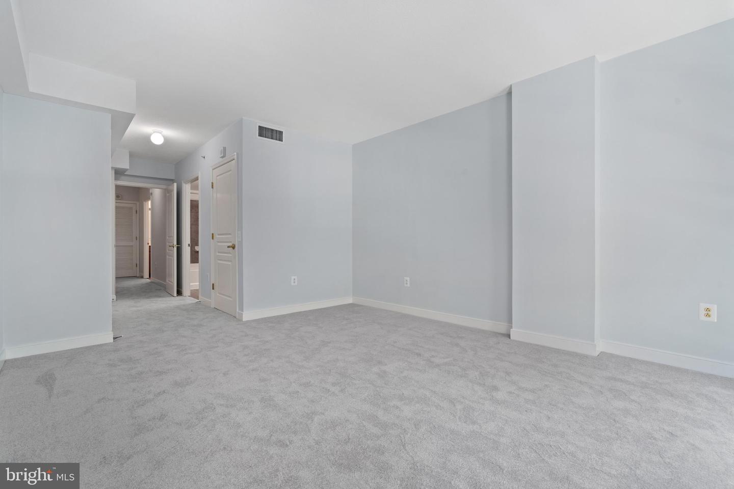 631 D St Nw #245 Property Photo 22