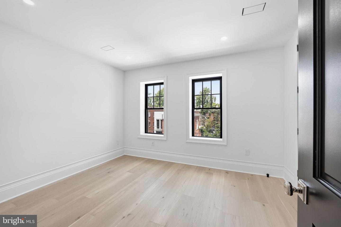 1721 S St Nw Property Photo 41