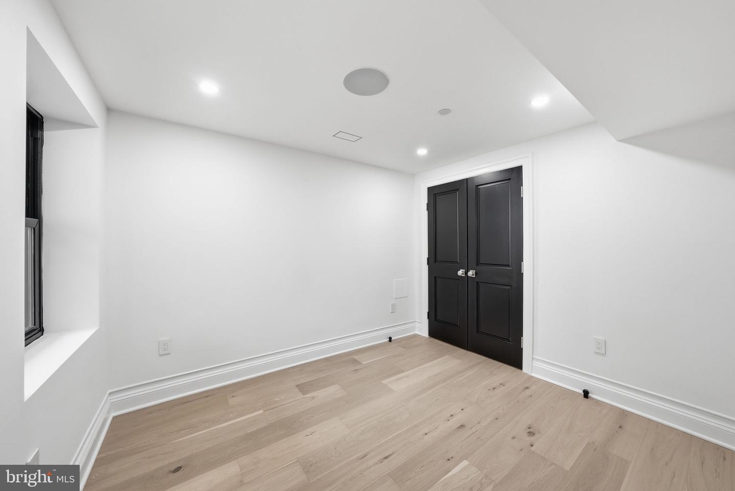 1721 S St Nw Property Photo 57