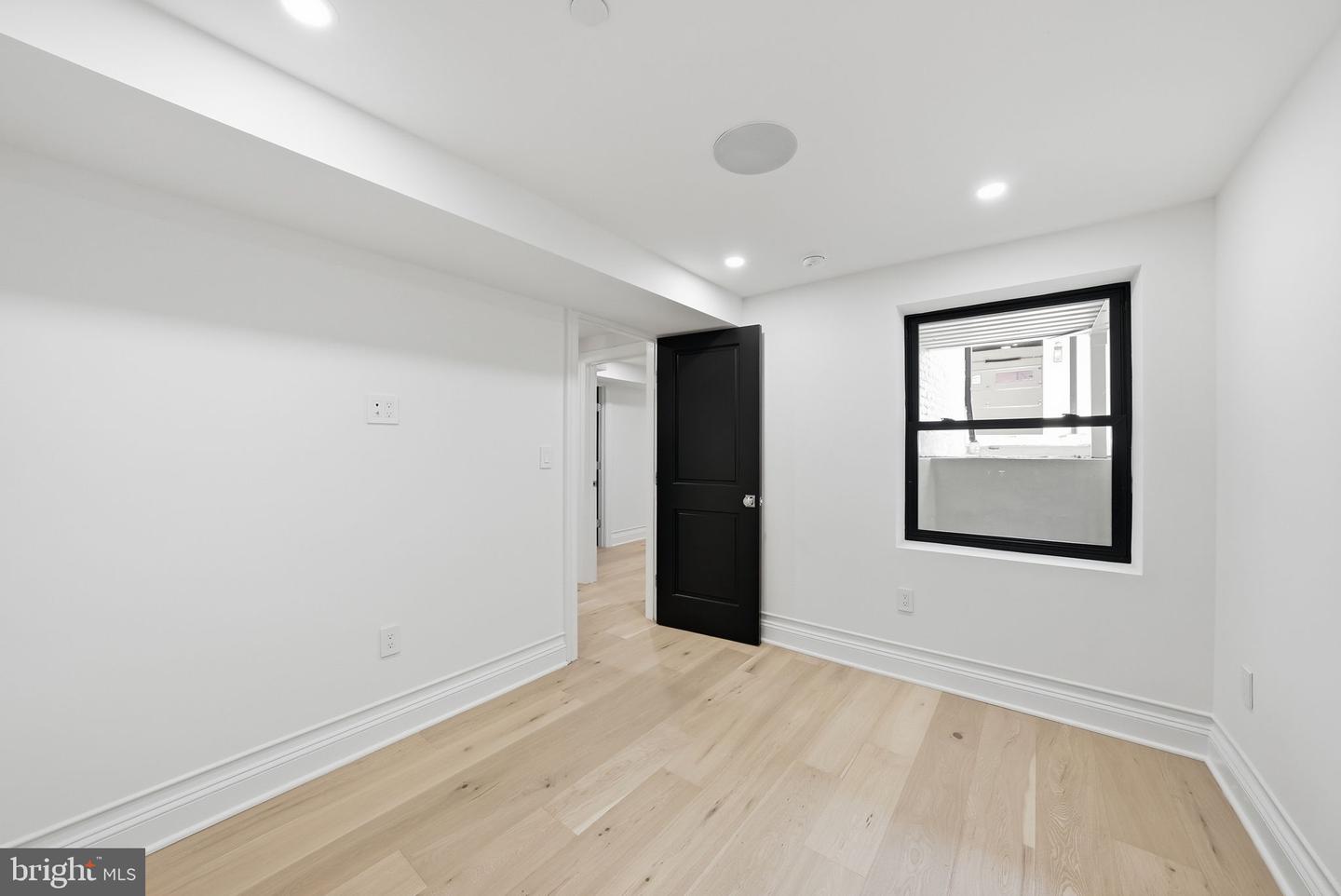 1721 S St Nw Property Photo 58